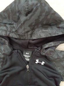 Under Armour baby tracksuit Size 9-12 M