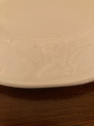 7 Wedgewood "Strawberry & Vine" White Bone China 22cm Lunch/Salad/Breakfast Plates 22cm.