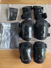 Protective gear set