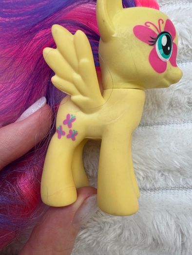 My Little Pony G4 Rainbow Rocks Fluttershy Brushable Butterfly Over Eye Used Please see photos