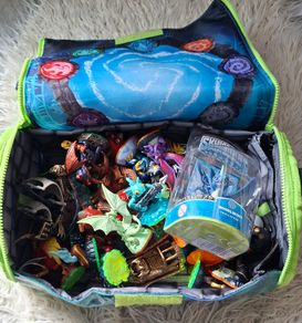 Skylanders figures