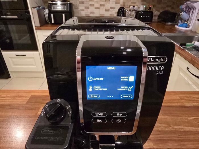 De'Longhi Dinamica Coffee Machine