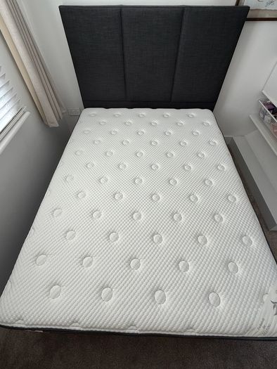 Double Bed with storage and Firm Mattress