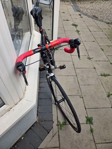 Cube Attempt Road Bike - 58cm Frame - Fulcrum Wheels - Brand New Tires
