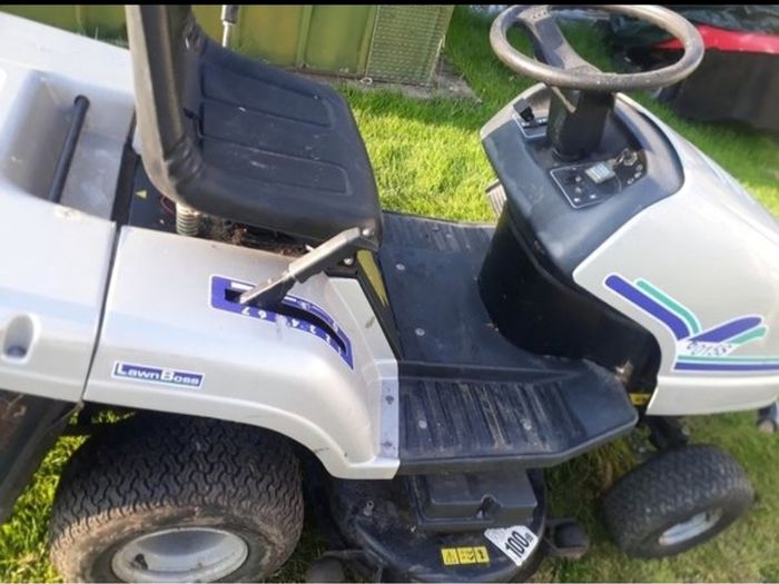 Tractor Lawnmower