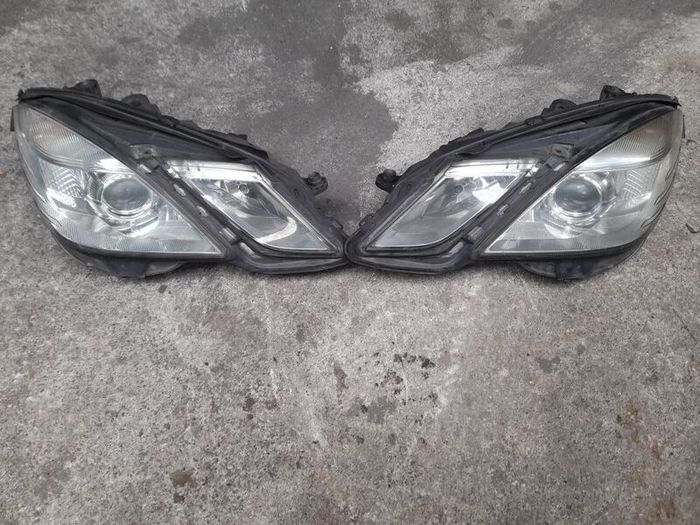 Mercedes e w212 headlights