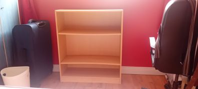 bookshelf