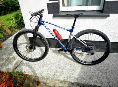 Giant Fathom 29 1 L