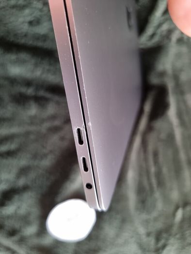MacBook pro 2019 16"
