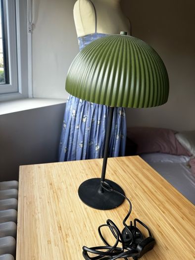 Green table lamp