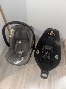 Cybex cloud Z and isofix base