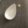 4 tear shaped dishes. Image 3