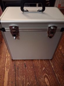 Vinyl Carry & Storage Case - NM - metal casing/ tough & reinforced construction