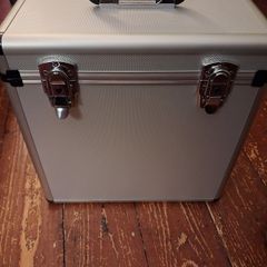 Vinyl Carry & Storage Case - NM - metal casing/ tough & reinforced construction