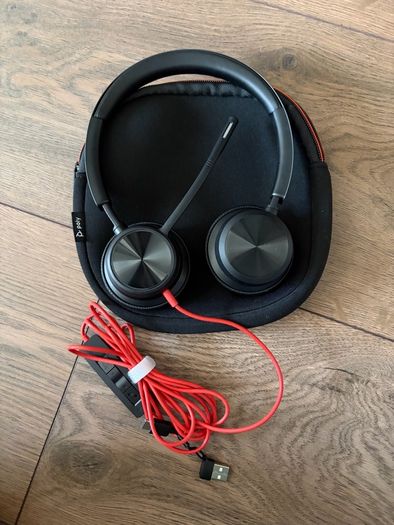 Poly blackwire headset