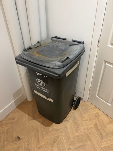 black bin