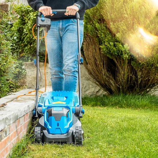 1300W Electric Lawn Mower  33cm Lightweight Corded Lawnmower, 30L Grass Box, Foldable Handle, 3 Cutting Heights, Ideal for Small Gardens