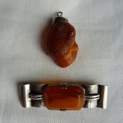Baltic amber brooch and pendant set