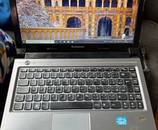 Small Lenovo i3 laptop