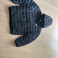 Nike boys coat size large age 12