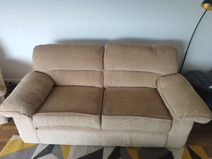 2 Seater and Armchair Sofa Set - Excellent Condition