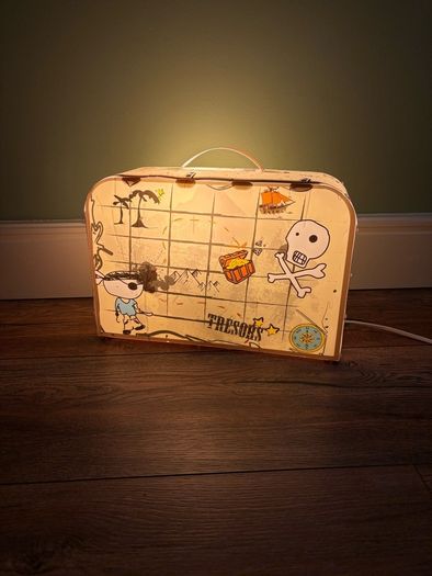 Kids Pirate Treasure Map Suitcase Lamp (Night Light)