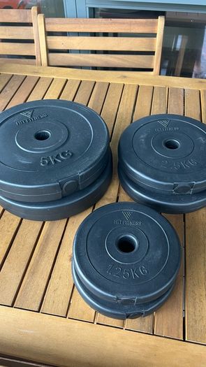 HIT Fitness Barbell Weights with bar and clips