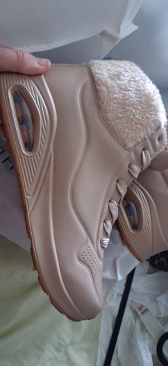 boots new say size 40 but look smaller nice