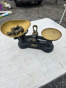 vintage kitchen scales