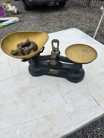 vintage kitchen scales