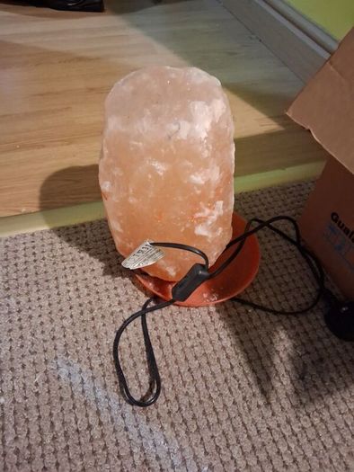 himalayan salt lamp