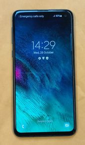 Samsung Galaxy S10e 128GB Dual Sim Unlocked SimFree Black (Screen Has Cracks)