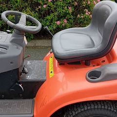 Ride on lawnmower Husqvarna CTH171
