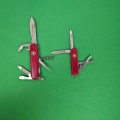 Vintage Discontinued Wenger Swiss Army Knife lot