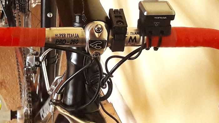 bike . weight 8 kg.