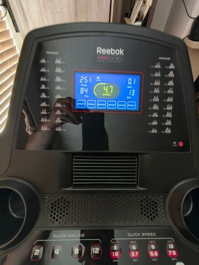 Reebok ONE GT40s treadmill, foldable