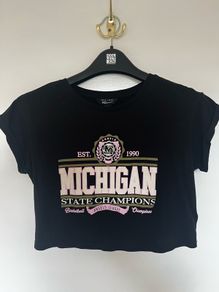 New look Crop T-shirt age 10-11