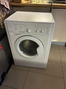 Washer dryer