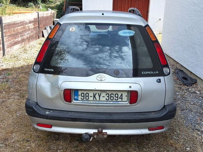 Toyota Corolla Estate 1998