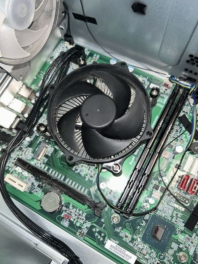 Gaming Pc i5 13400kf rtx 4060 16gb ddr4
