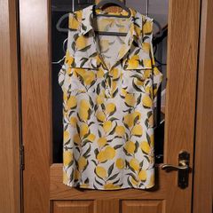 Notations white pattern sleeveless blouse, Size US 1X / UK 20