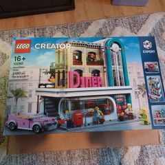 lego 10260