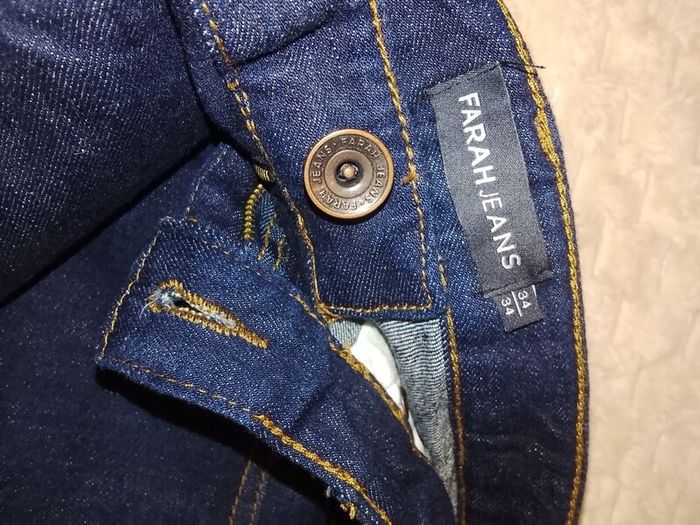 Farah Jeans