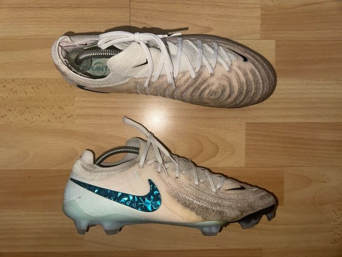 Nike Phantom GX 2 Elite LV8 FG Elite Only Pack HV4890-100