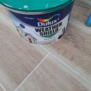 Dulux Weathershield Paint