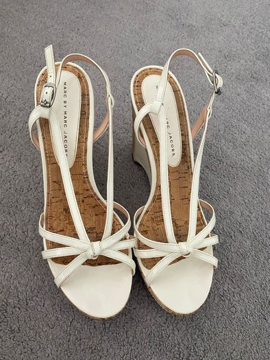 Marc Jacobs wedges