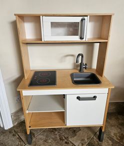 free Toy Kitchen