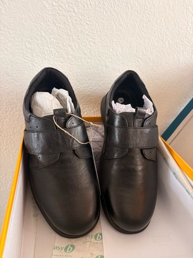 Mens shoes