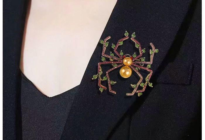 Brand New Vintage-Style Large Spider Brooch