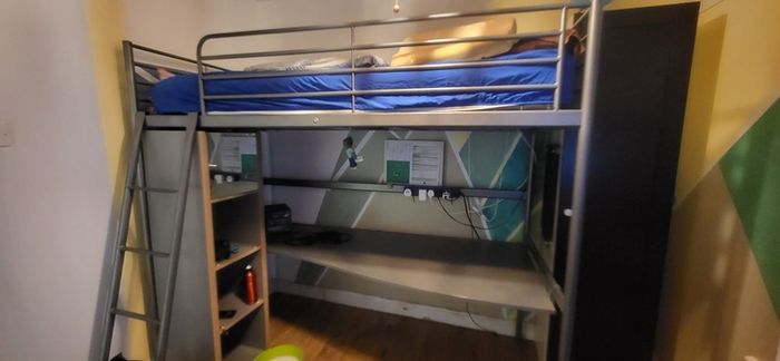loft bed